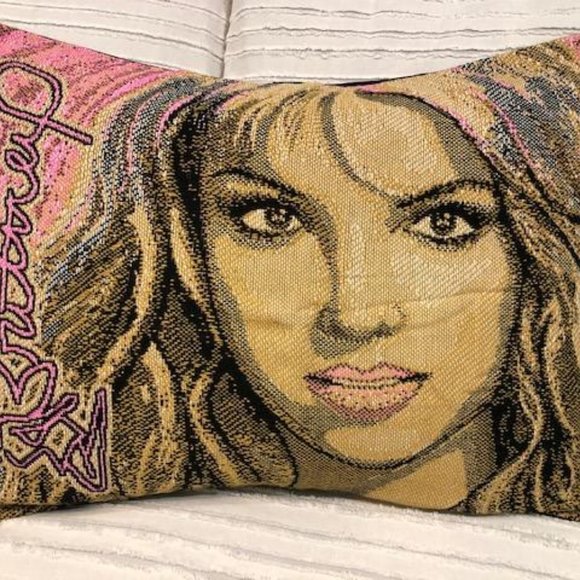 Vintage & New - Britney Spears Woven Pillow Case - Rare - Collectible - Unique - Picture 4 of 11